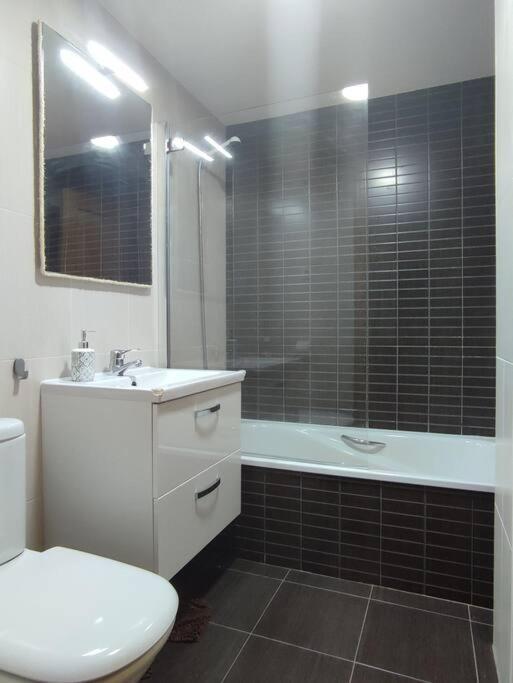 Appartement Casa Tatas Precioso Piso Recien Reformado à El Barraco Extérieur photo